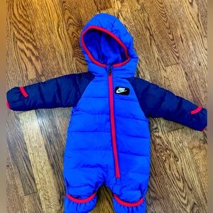 Nike Swoosh Puffer Hooded One Piece Fleece Lined Snowsuit Blue Red NEWBORN 👶